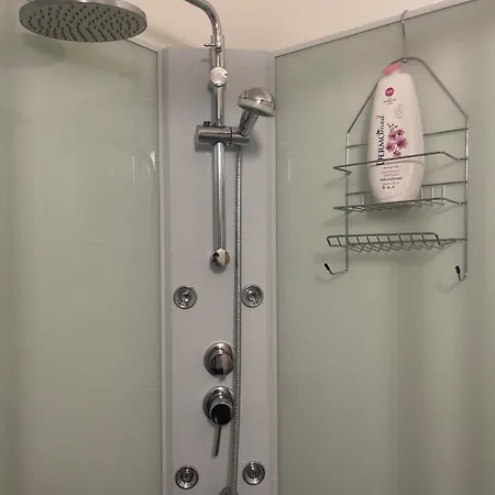 Ideal Gare Centre 2-4 Pers *